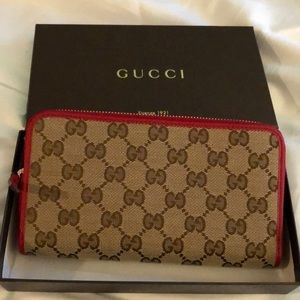 Gucci Wallet